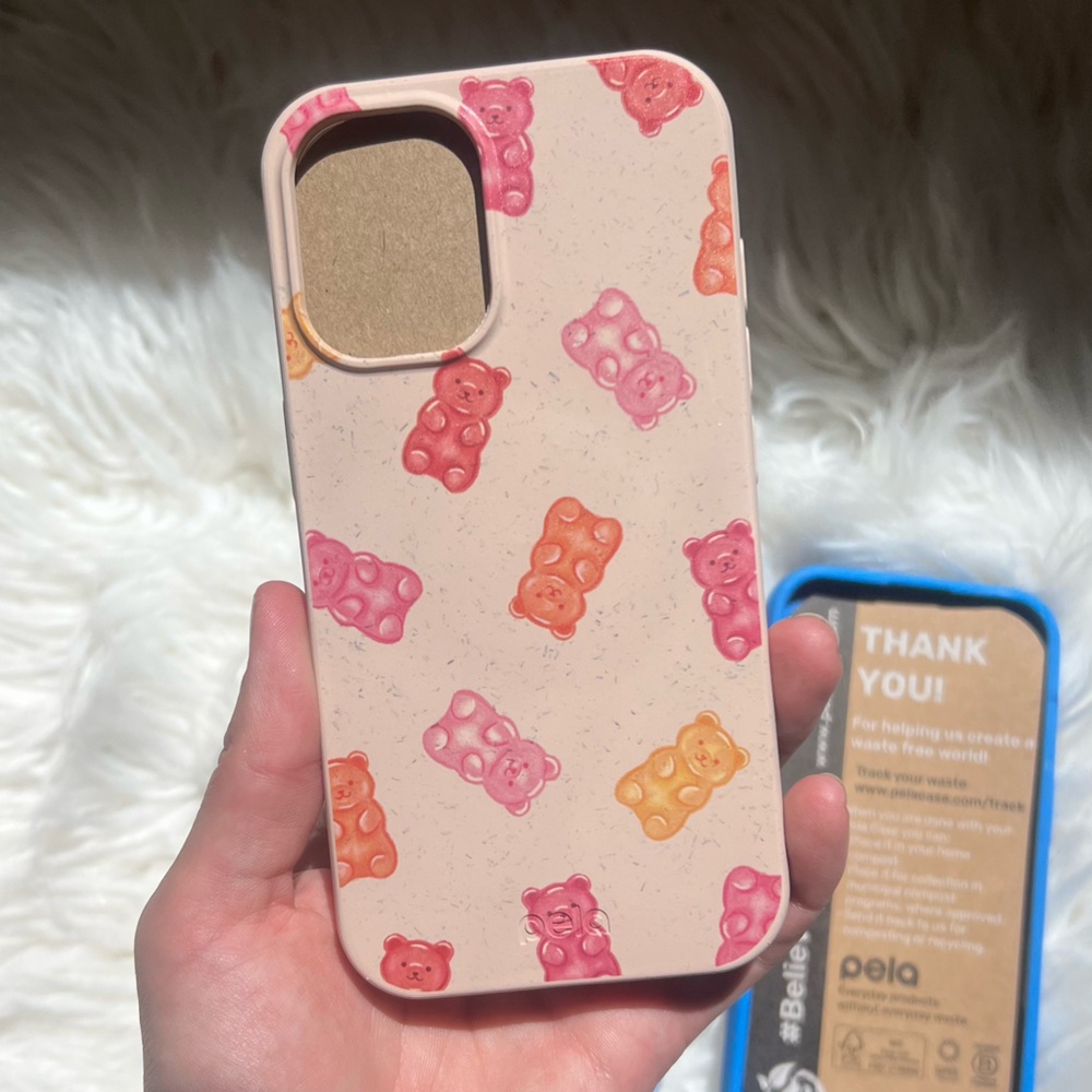 3x Pela compostable iPhone 16 cases - Picture 3 of 7